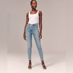 Abercrombie & Fitch Curve Love Super Skinny Ankle Jeans - long